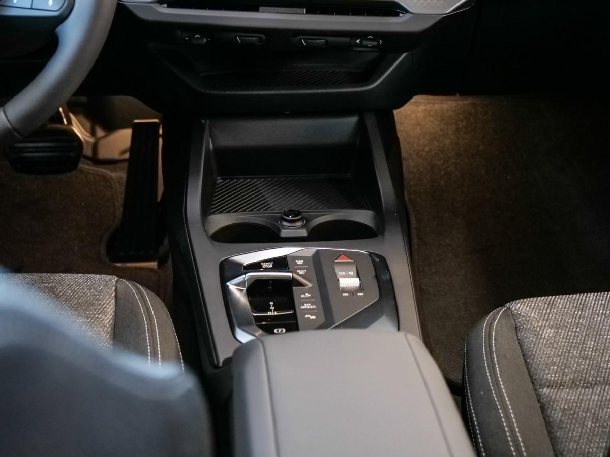 Originalaufnahme des Fahrzeugs Originalaufnahme des Fahrzeugs