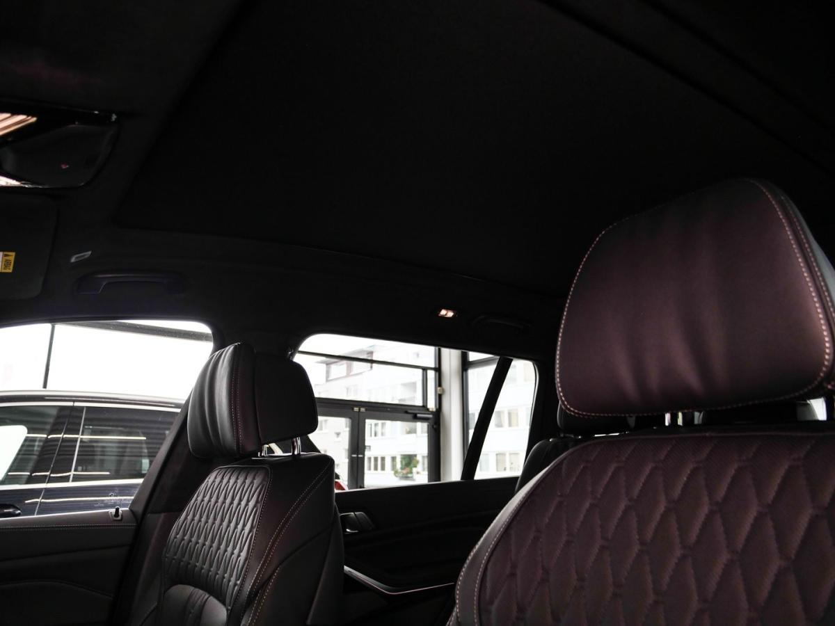 Originalaufnahme des Fahrzeugs Originalaufnahme des Fahrzeugs