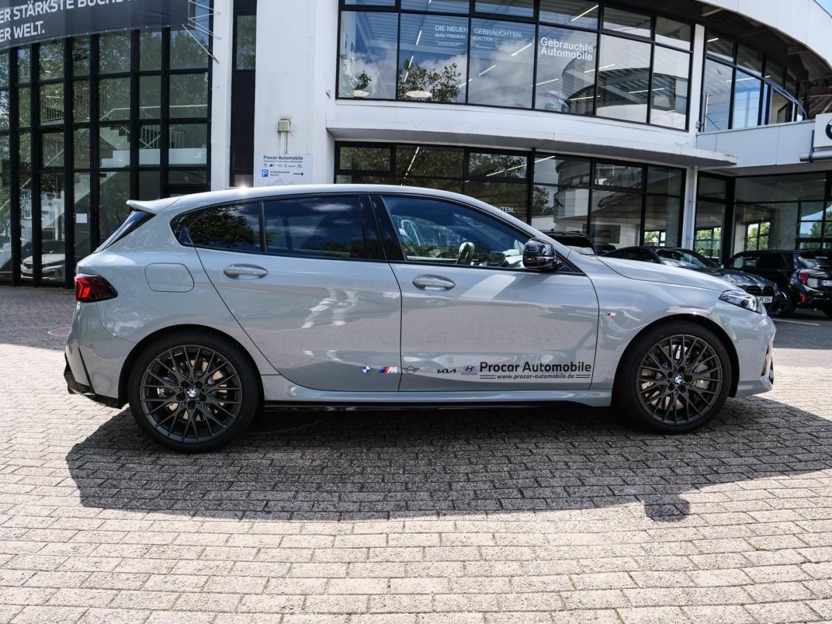 Originalaufnahme des Fahrzeugs Originalaufnahme des Fahrzeugs
