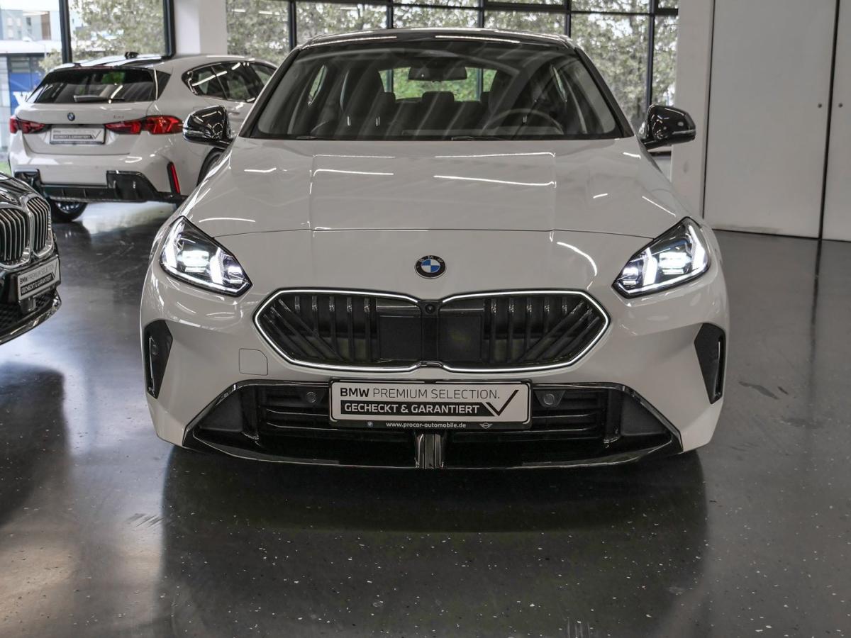 Originalaufnahme des Fahrzeugs Originalaufnahme des Fahrzeugs