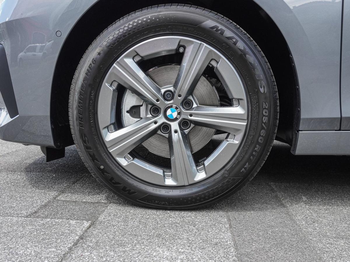 Originalaufnahme des Fahrzeugs Originalaufnahme des Fahrzeugs
