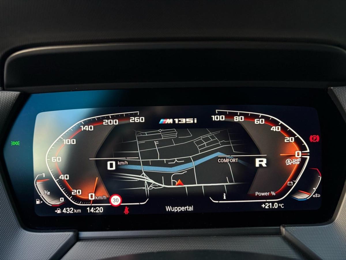 Originalaufnahme des Fahrzeugs Originalaufnahme des Fahrzeugs