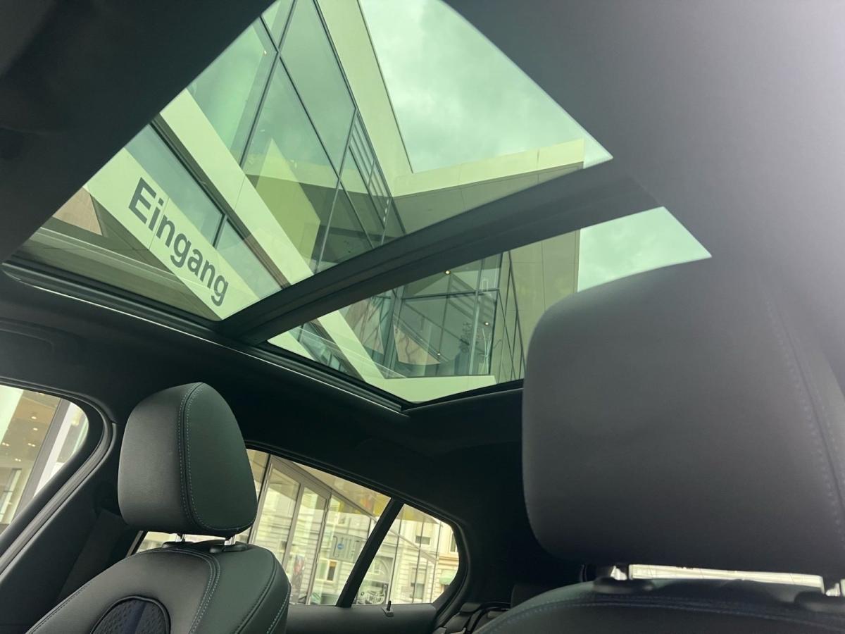 Originalaufnahme des Fahrzeugs Originalaufnahme des Fahrzeugs