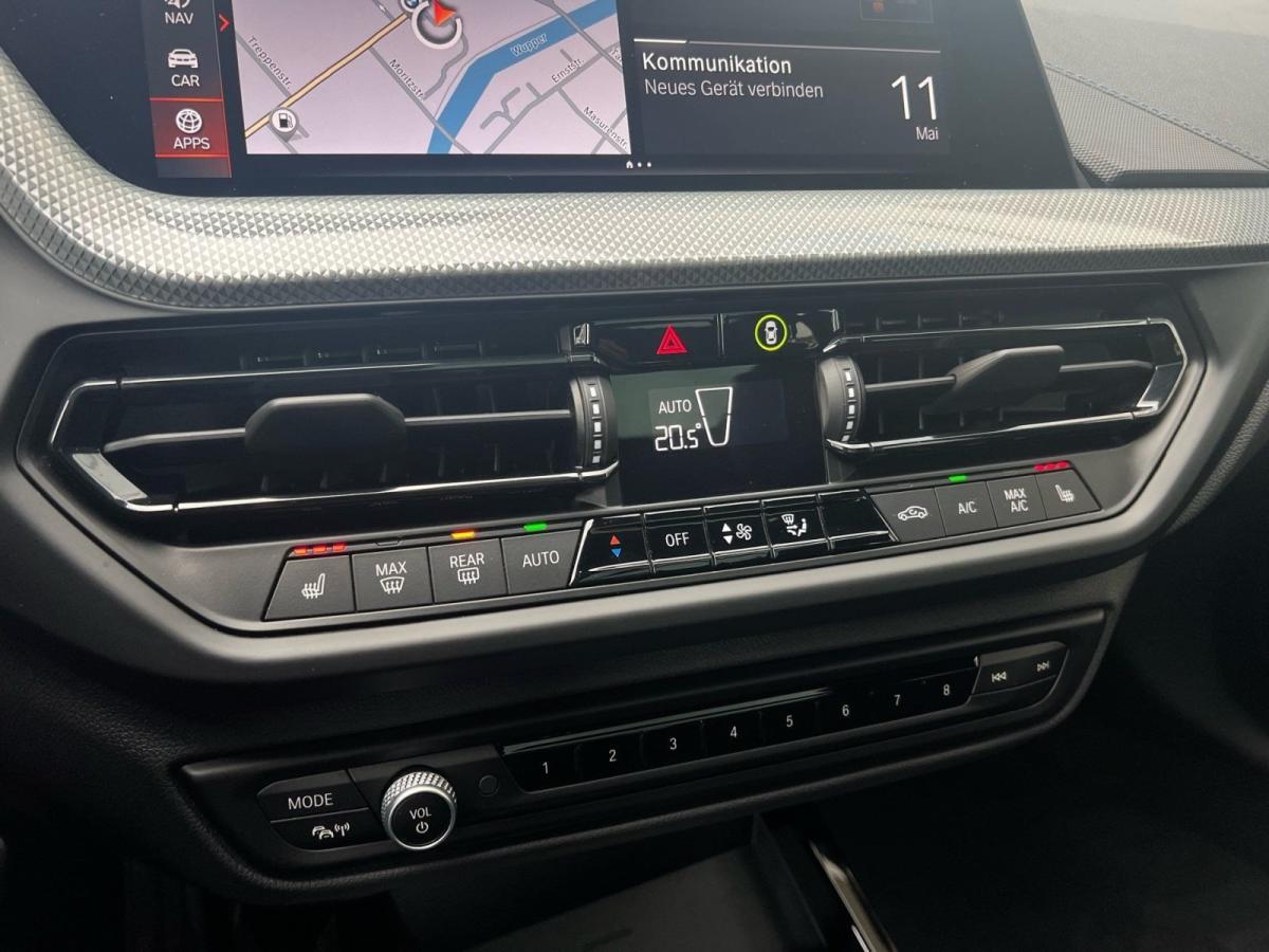 Originalaufnahme des Fahrzeugs Originalaufnahme des Fahrzeugs