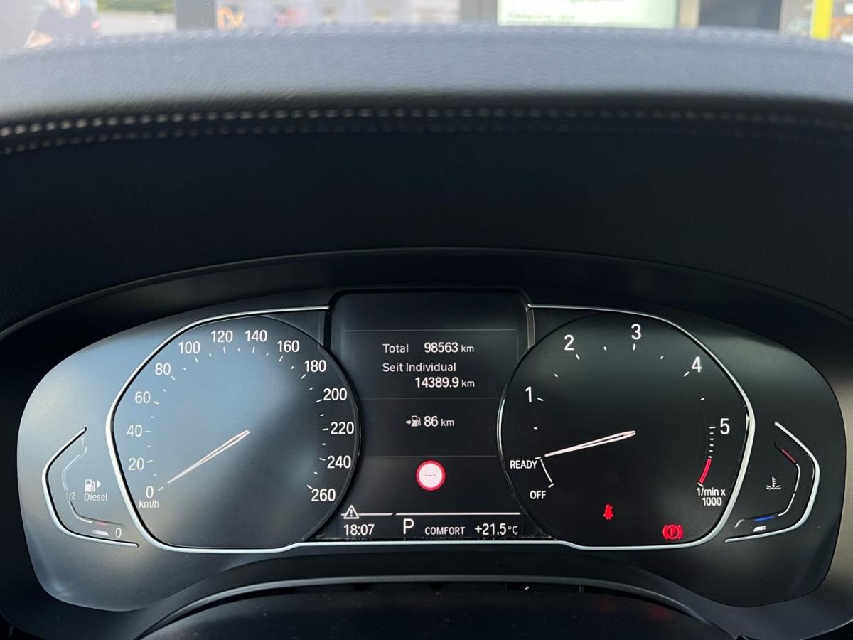 Originalaufnahme des Fahrzeugs Originalaufnahme des Fahrzeugs