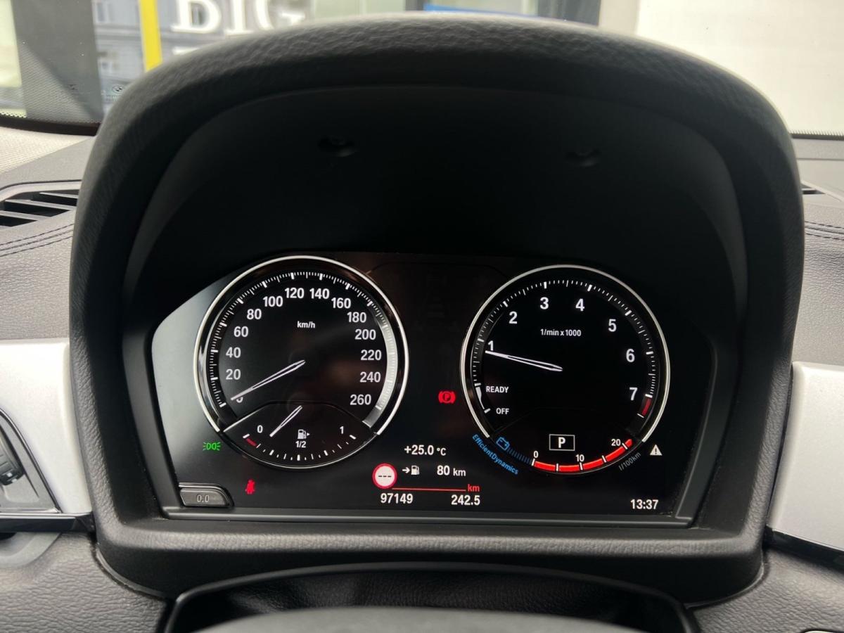 Originalaufnahme des Fahrzeugs Originalaufnahme des Fahrzeugs