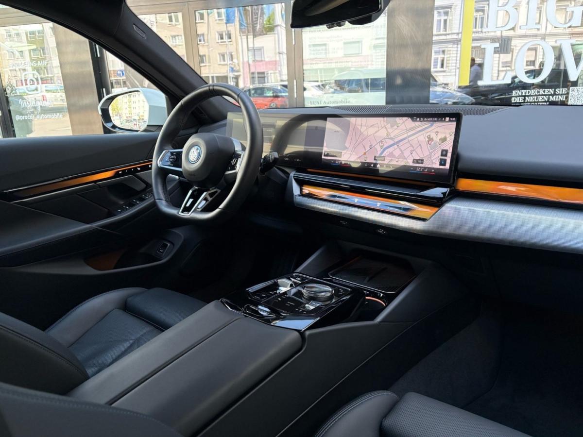 Originalaufnahme des Fahrzeugs Originalaufnahme des Fahrzeugs