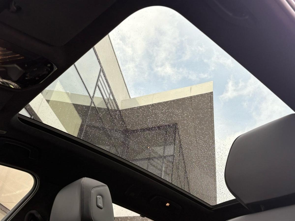 Originalaufnahme des Fahrzeugs Originalaufnahme des Fahrzeugs