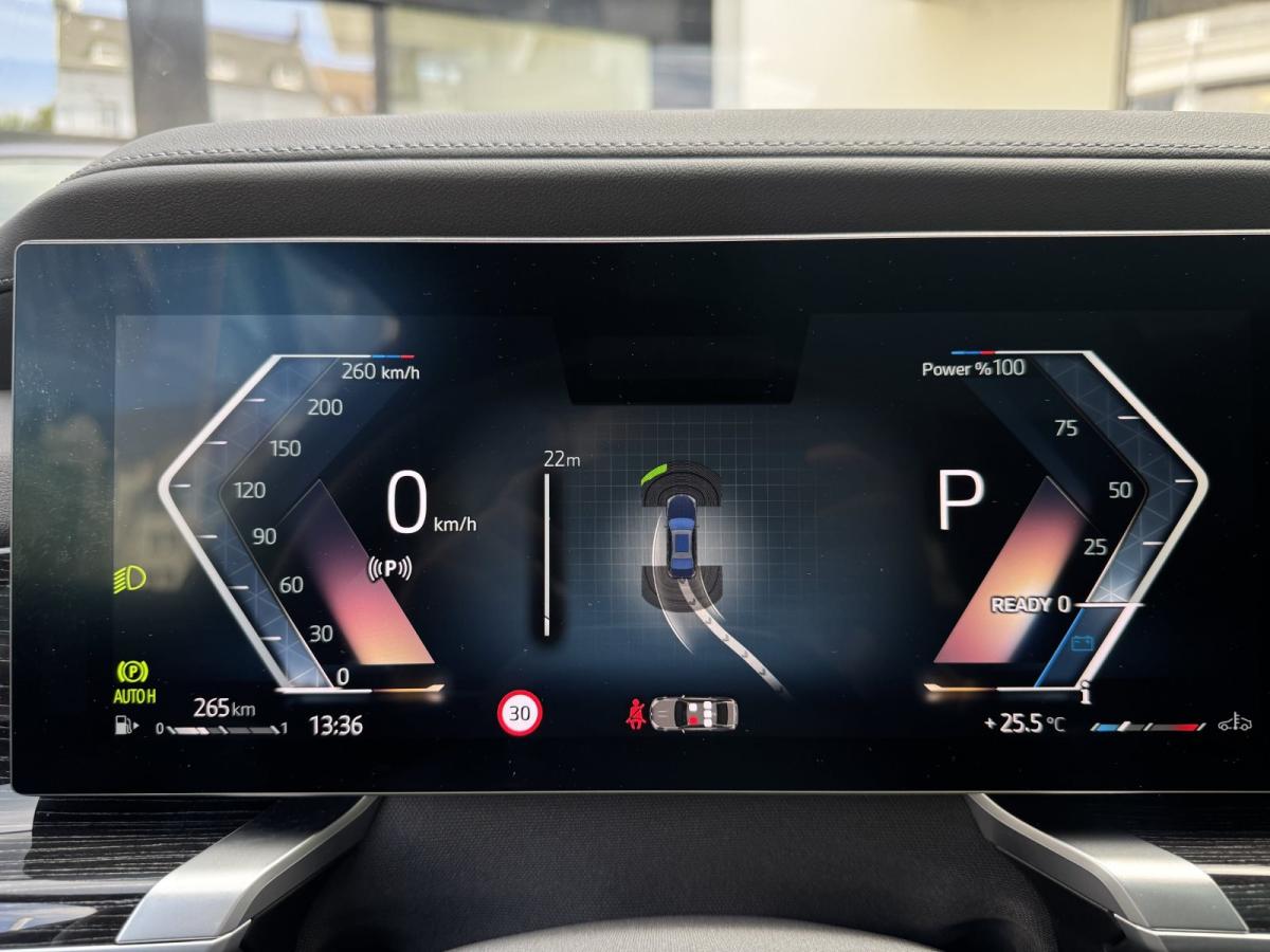 BMW 740d xDrive Limousine im Innenraum