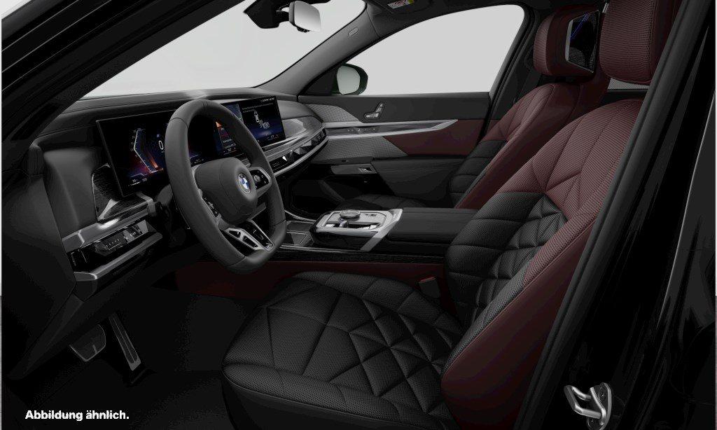 BMW 740d xDrive Limousine im Innenraum