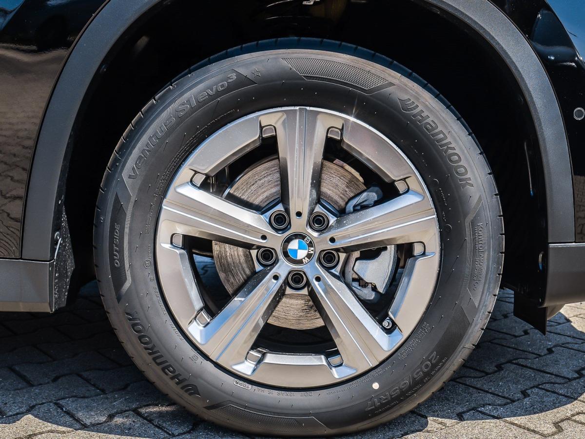 Originalaufnahme des Fahrzeugs Originalaufnahme des Fahrzeugs