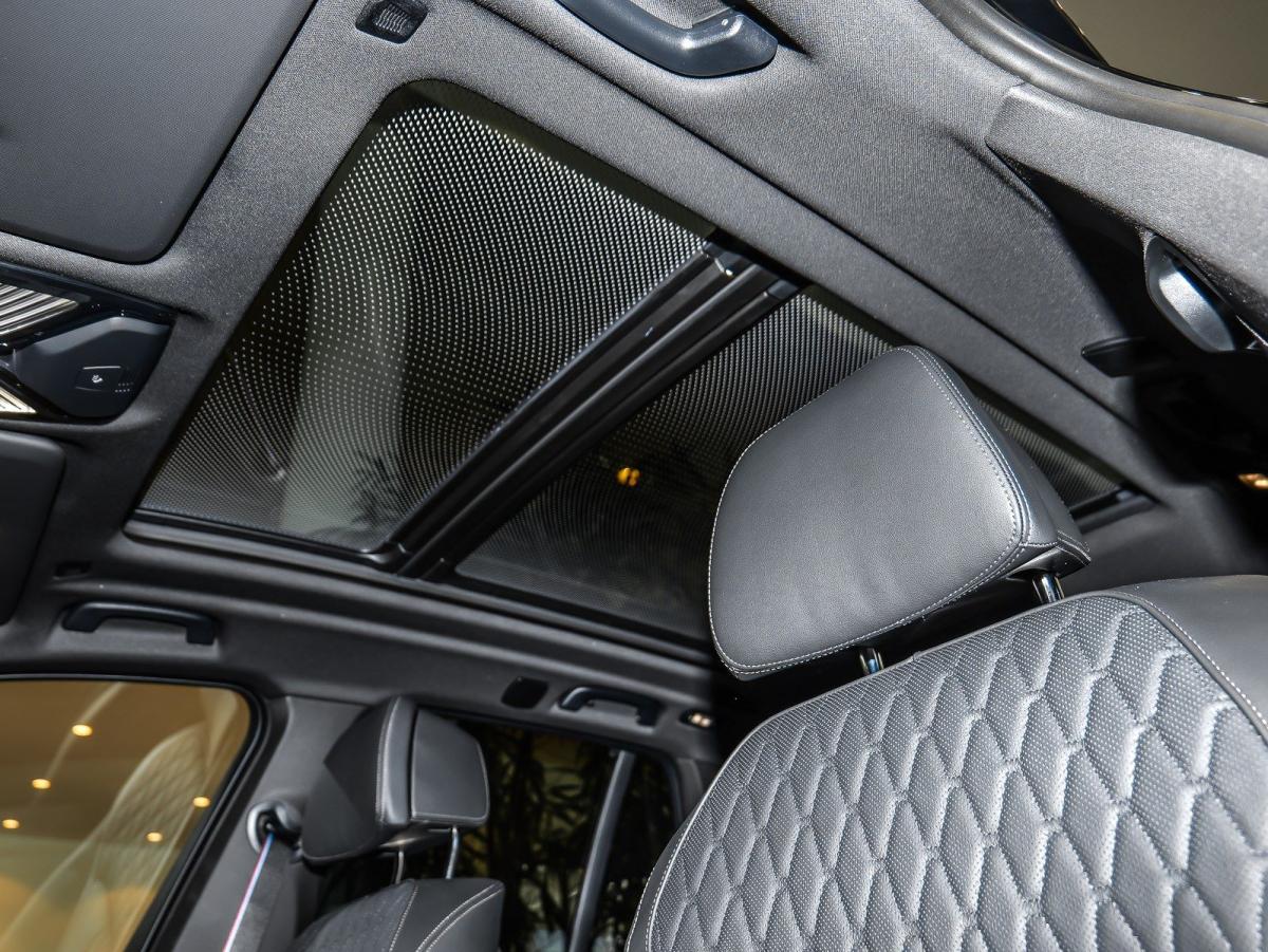 Originalaufnahme des Fahrzeugs Originalaufnahme des Fahrzeugs