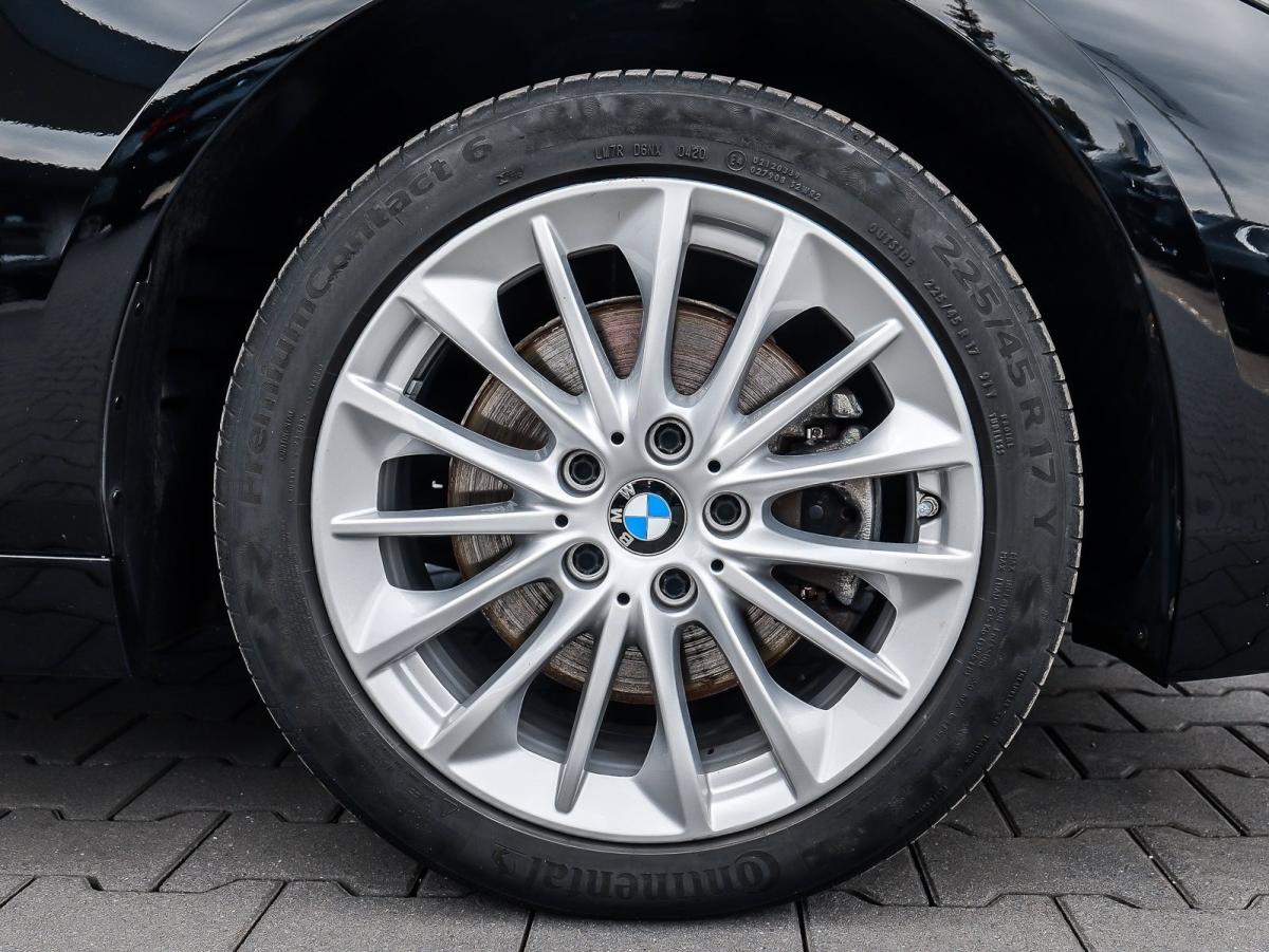 Originalaufnahme des Fahrzeugs Originalaufnahme des Fahrzeugs
