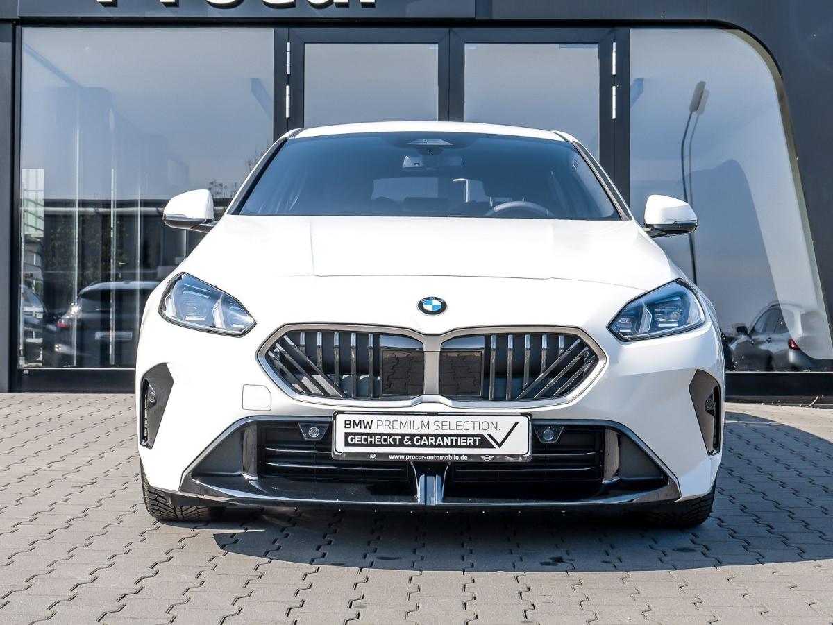 Originalaufnahme des Fahrzeugs Originalaufnahme des Fahrzeugs
