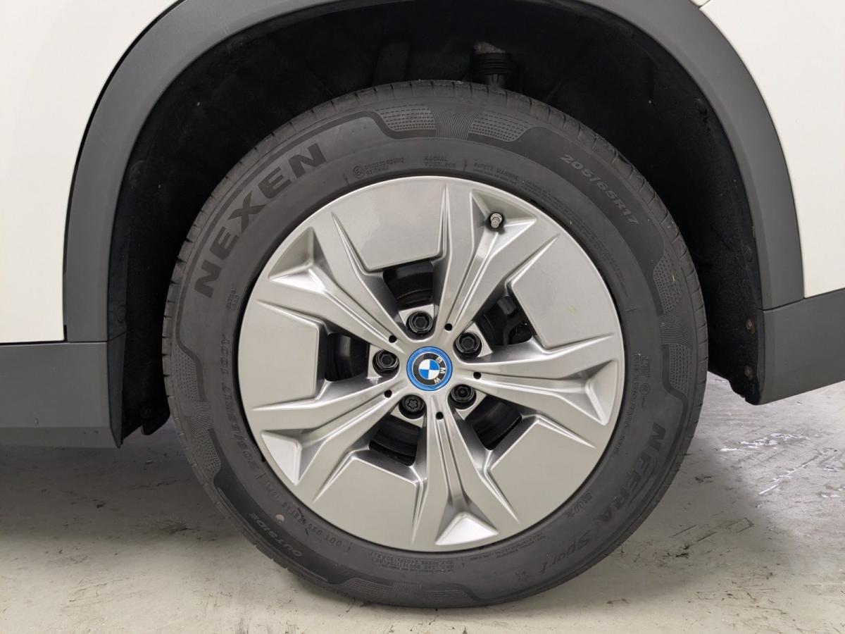 Originalaufnahme des Fahrzeugs Originalaufnahme des Fahrzeugs