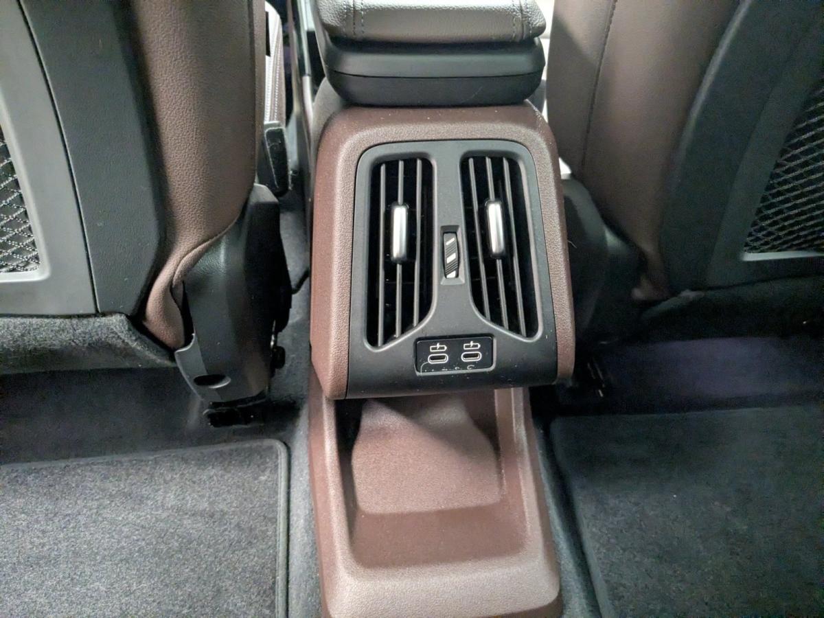 Originalaufnahme des Fahrzeugs Originalaufnahme des Fahrzeugs