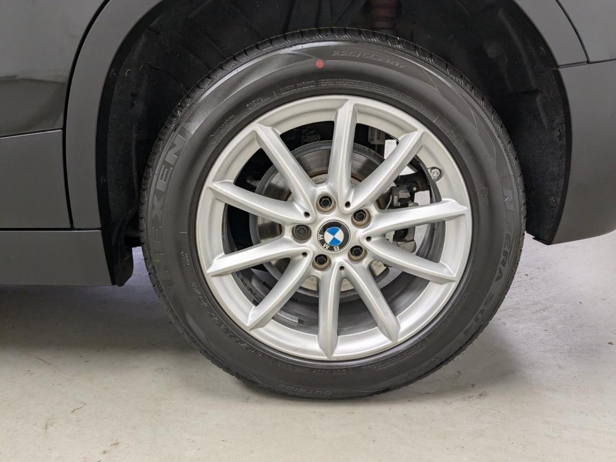 Originalaufnahme des Fahrzeugs Originalaufnahme des Fahrzeugs