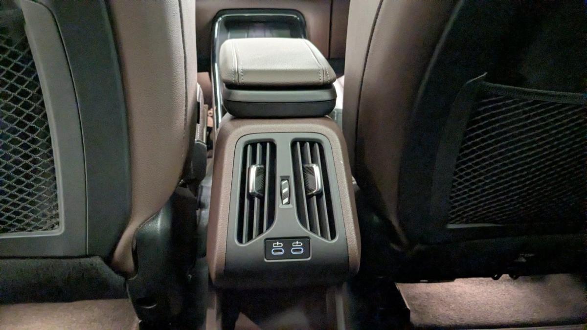Originalaufnahme des Fahrzeugs Originalaufnahme des Fahrzeugs