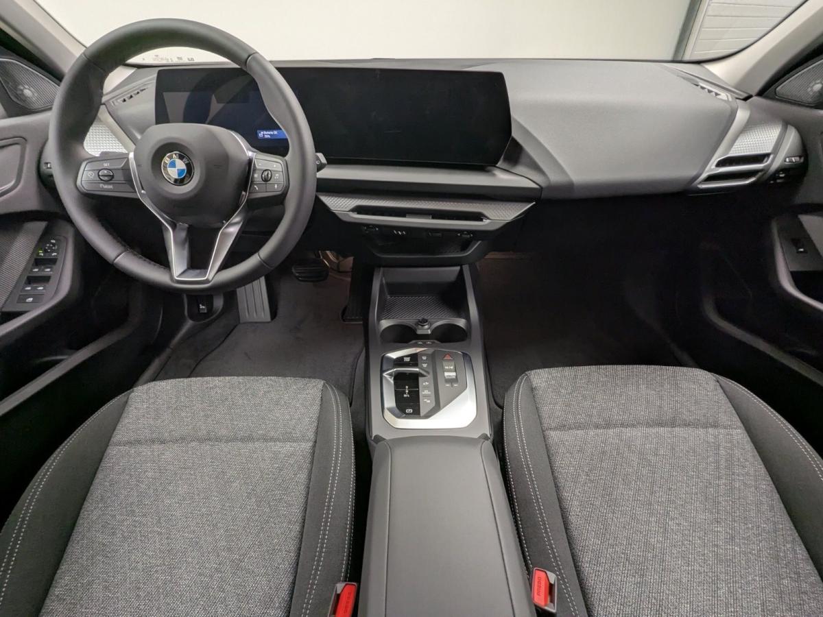 Originalaufnahme des Fahrzeugs Originalaufnahme des Fahrzeugs
