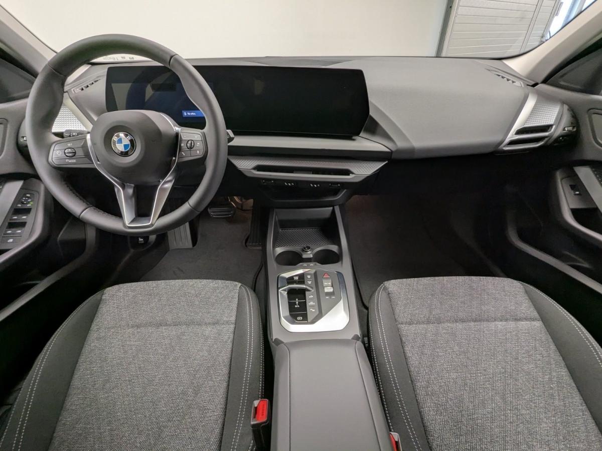 Originalaufnahme des Fahrzeugs Originalaufnahme des Fahrzeugs