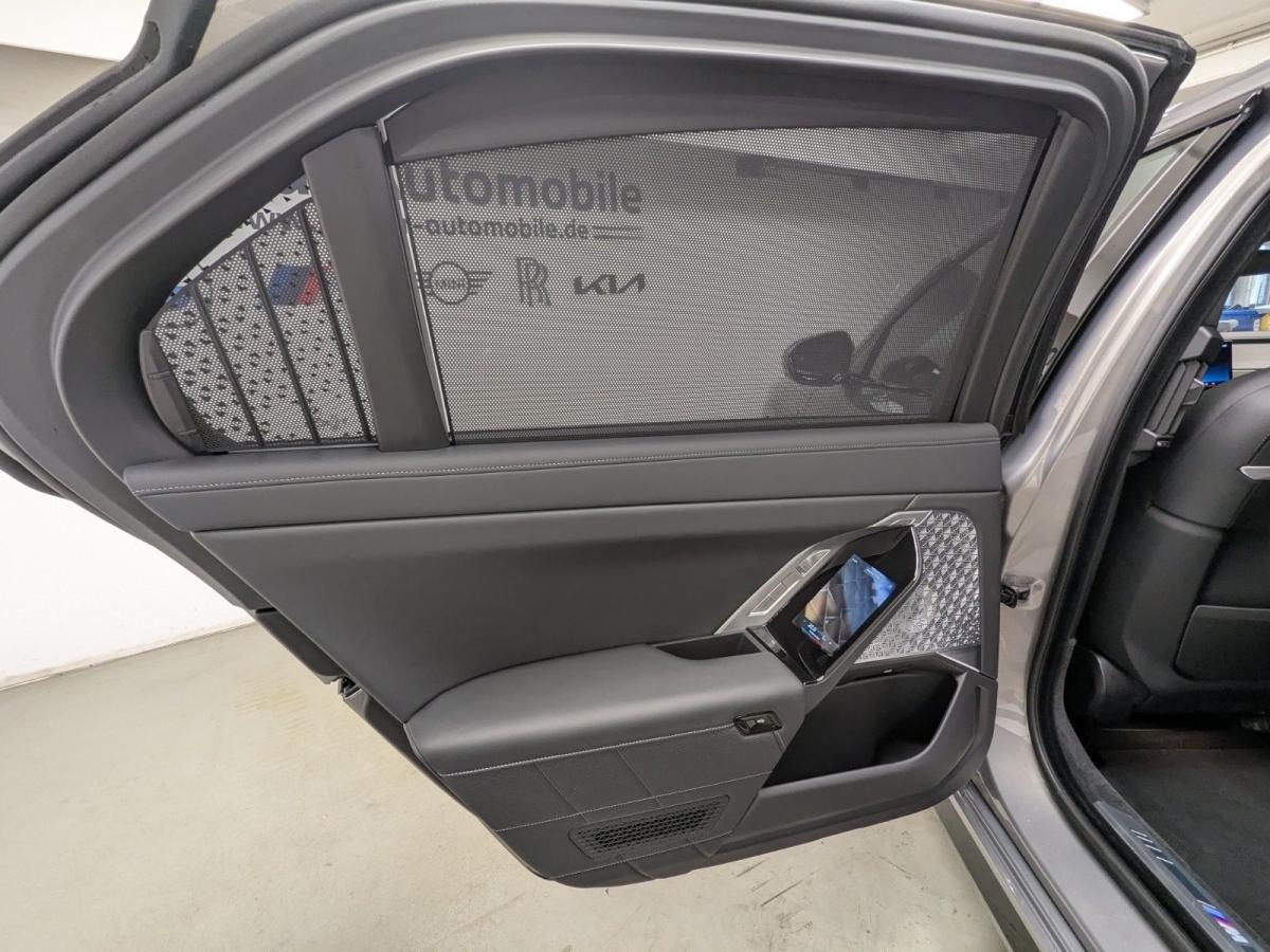 Originalaufnahme des Fahrzeugs Originalaufnahme des Fahrzeugs
