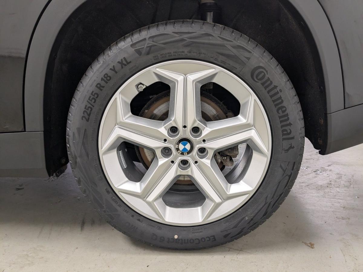 Originalaufnahme des Fahrzeugs Originalaufnahme des Fahrzeugs