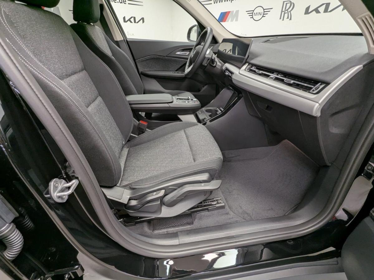 Originalaufnahme des Fahrzeugs Originalaufnahme des Fahrzeugs