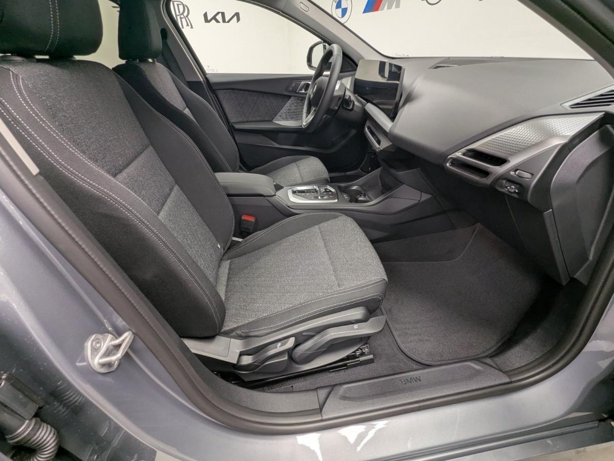 Originalaufnahme des Fahrzeugs Originalaufnahme des Fahrzeugs