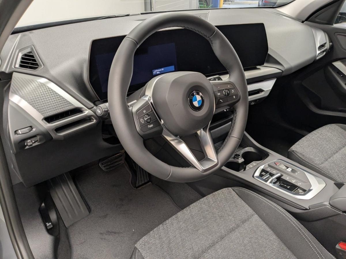 Originalaufnahme des Fahrzeugs Originalaufnahme des Fahrzeugs