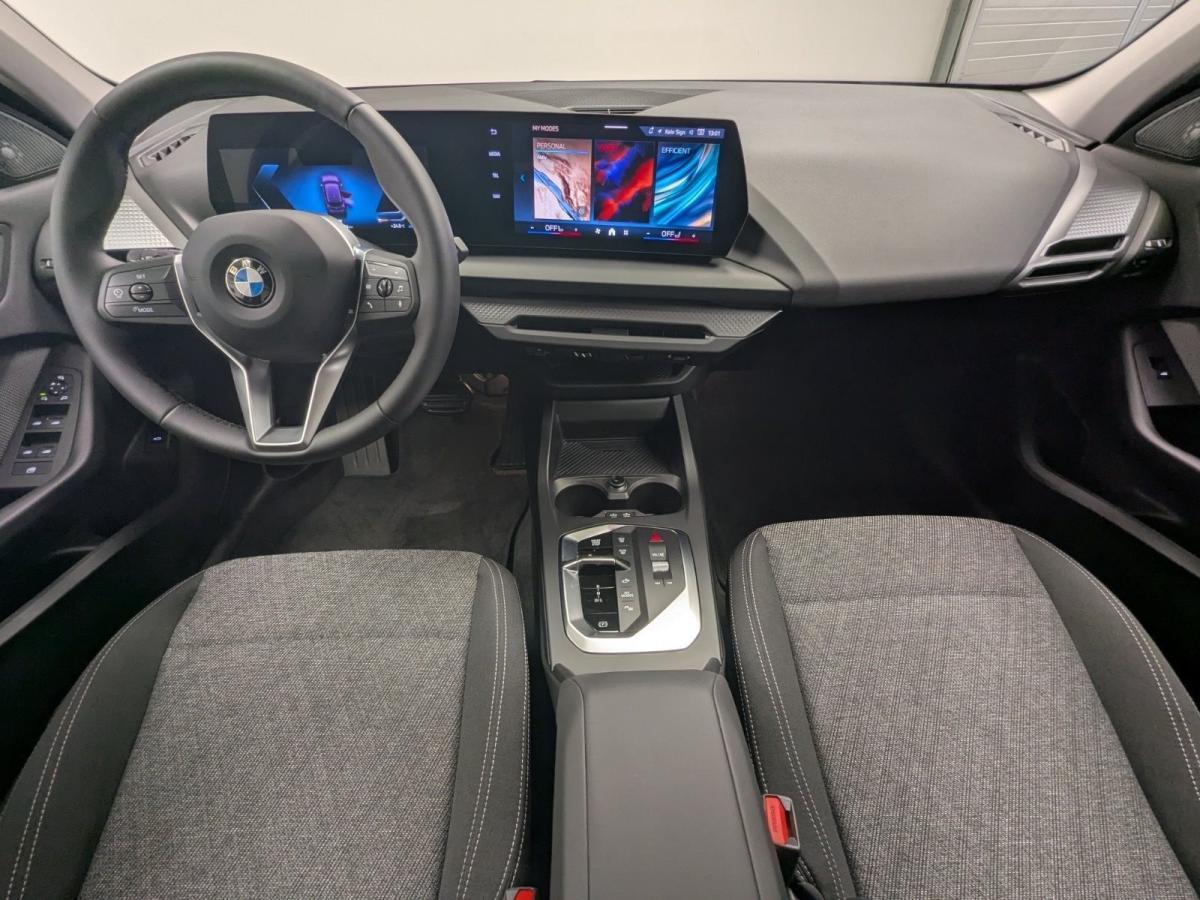 Originalaufnahme des Fahrzeugs Originalaufnahme des Fahrzeugs