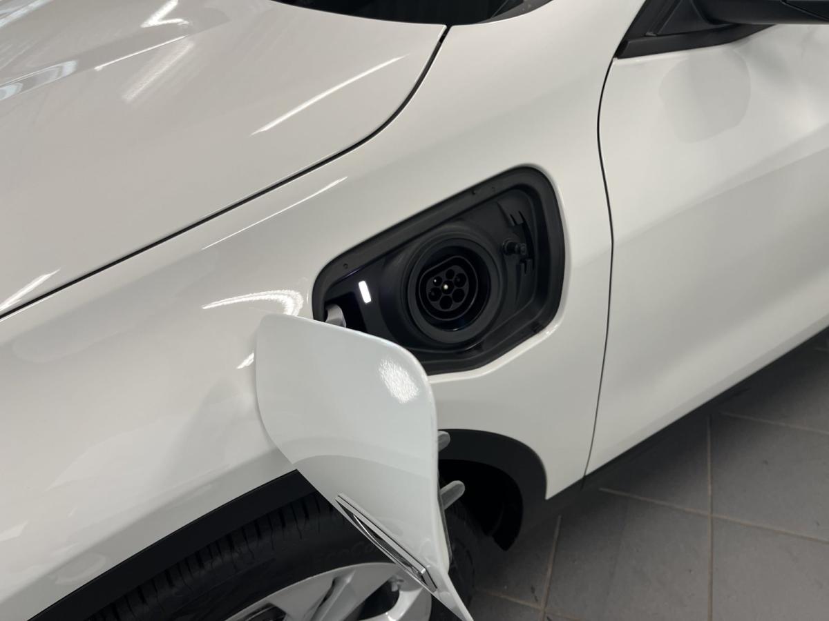 Originalaufnahme des Fahrzeugs Originalaufnahme des Fahrzeugs