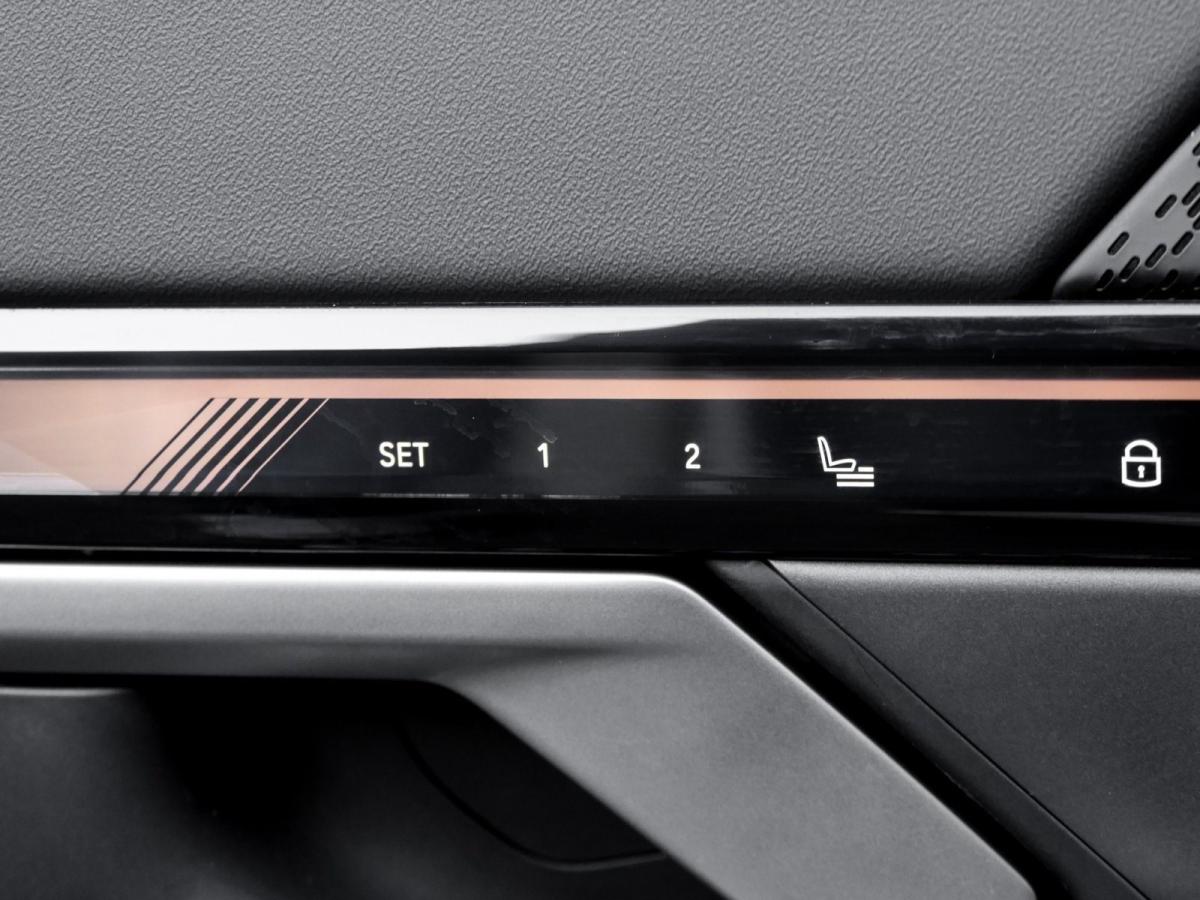 BMW 520i Touring im Innenraum
