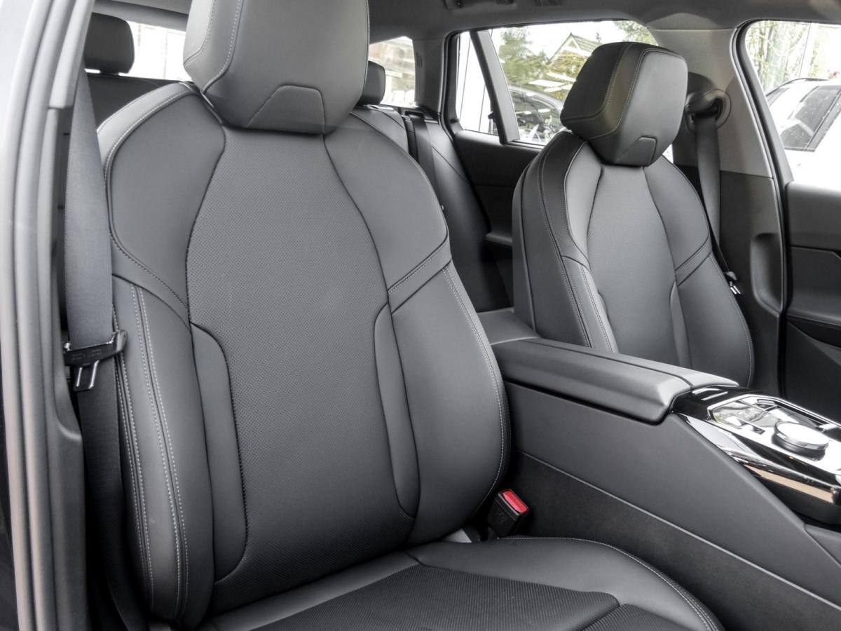 BMW 520i Touring im Innenraum