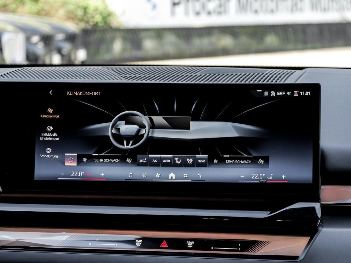 BMW 520i Touring im Innenraum