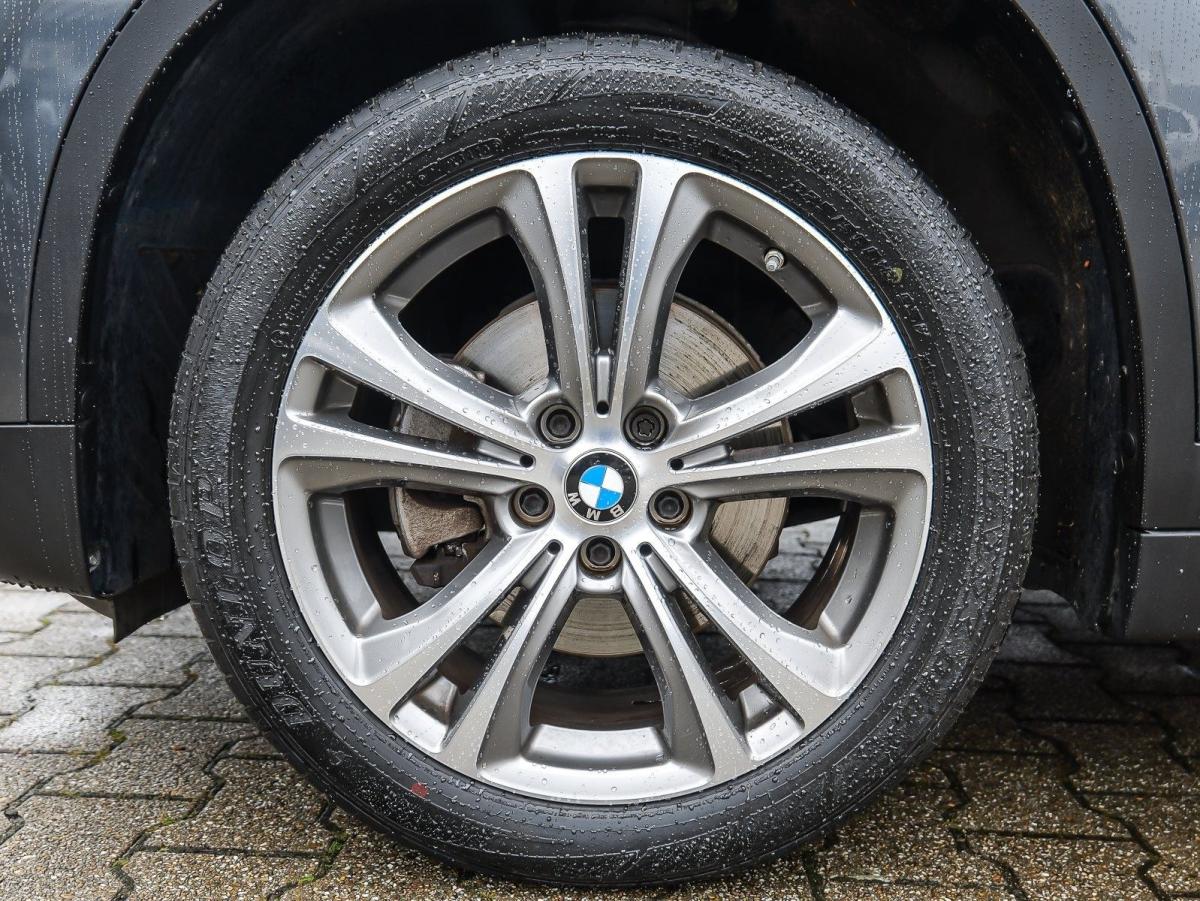Originalaufnahme des Fahrzeugs Originalaufnahme des Fahrzeugs