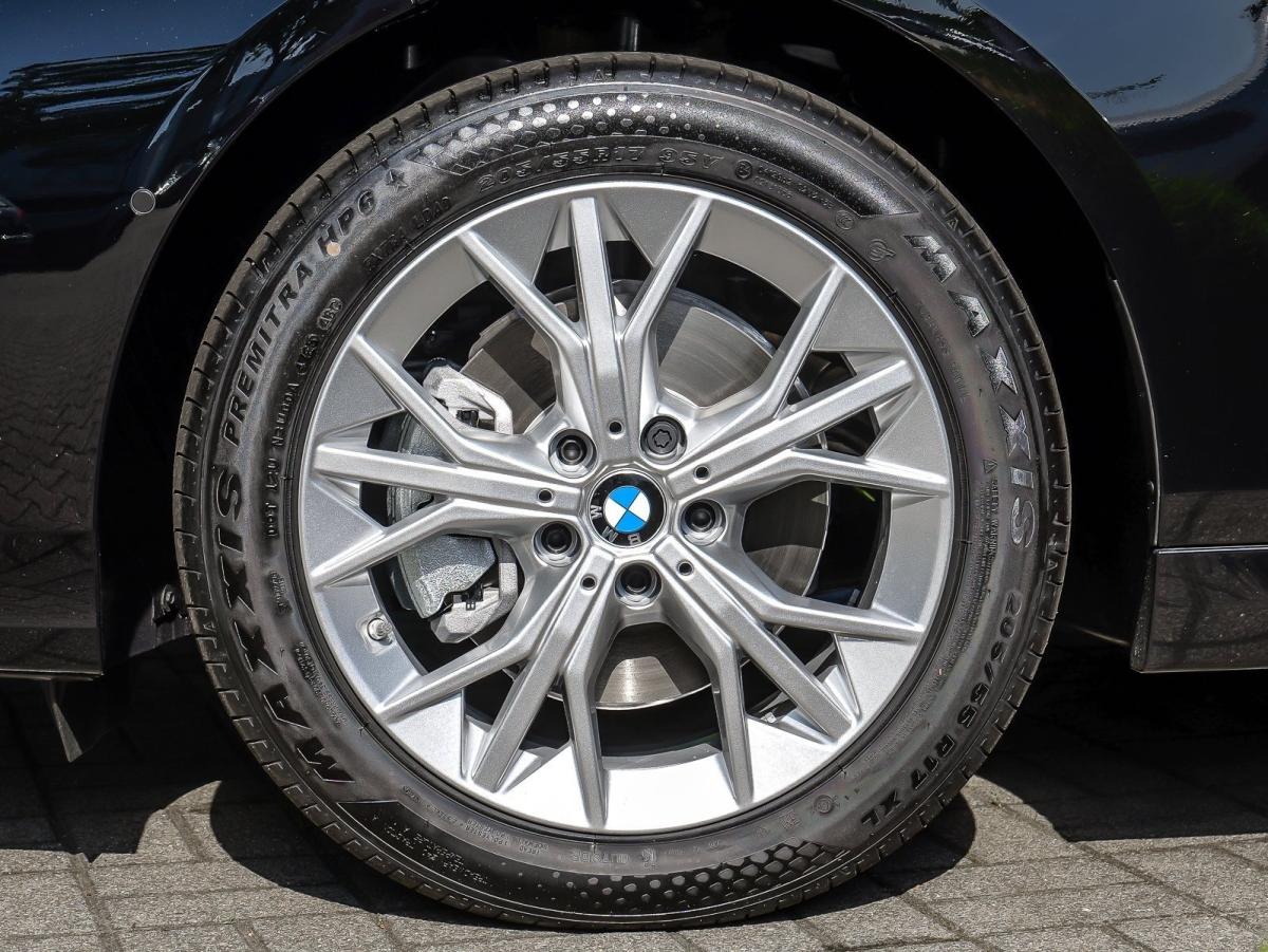 Originalaufnahme des Fahrzeugs Originalaufnahme des Fahrzeugs