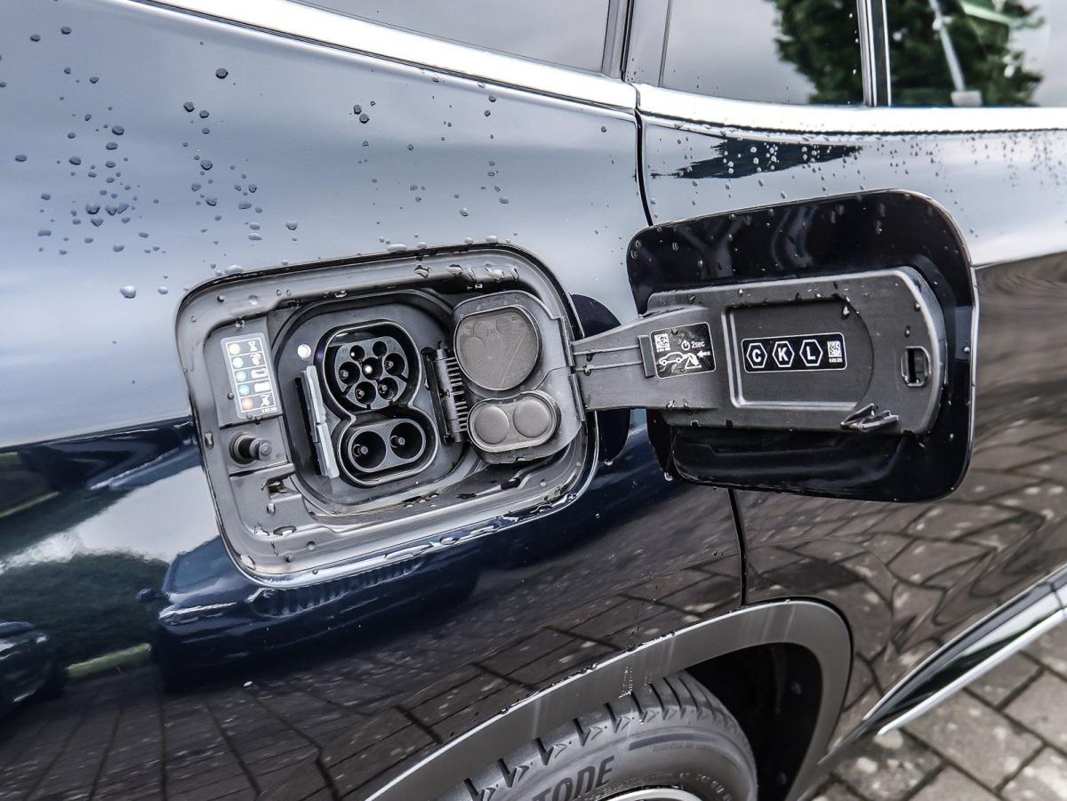 Originalaufnahme des Fahrzeugs Originalaufnahme des Fahrzeugs