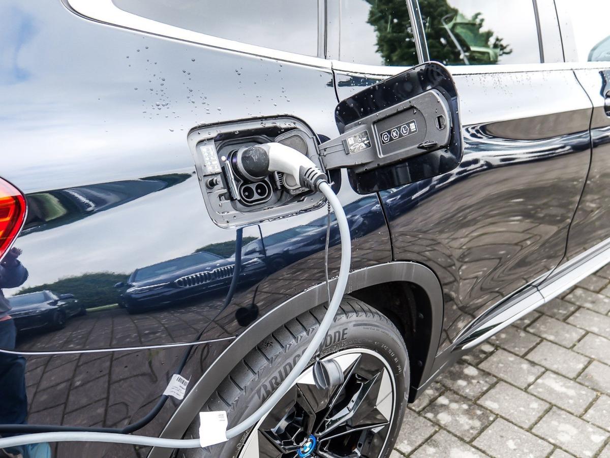 Originalaufnahme des Fahrzeugs Originalaufnahme des Fahrzeugs