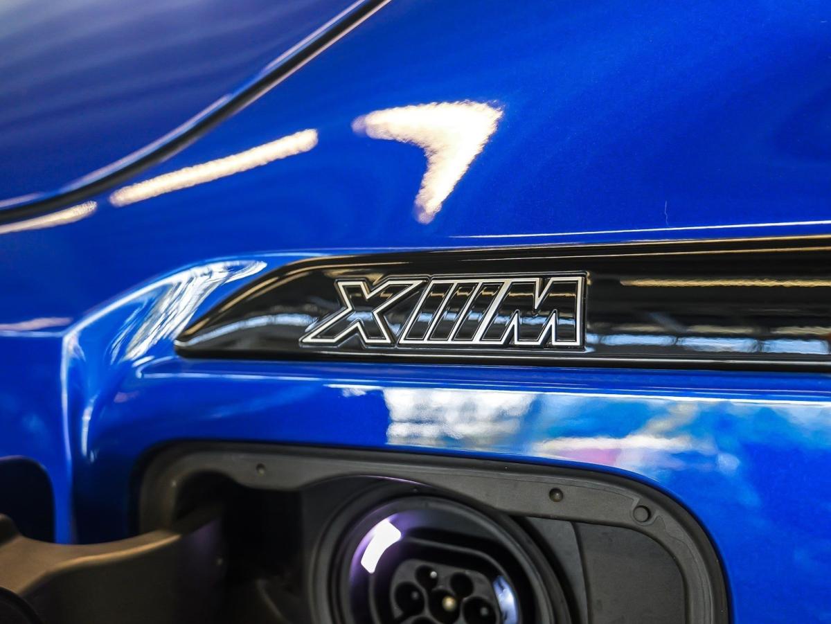 Originalaufnahme des Fahrzeugs Originalaufnahme des Fahrzeugs