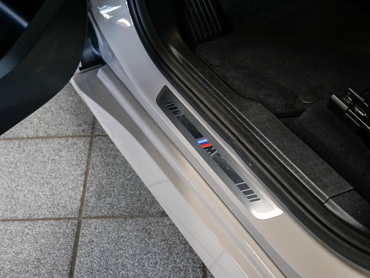 Originalaufnahme des Fahrzeugs