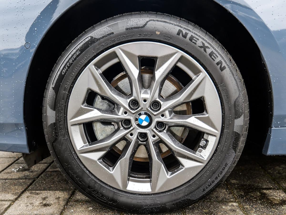 Originalaufnahme des Fahrzeugs Originalaufnahme des Fahrzeugs