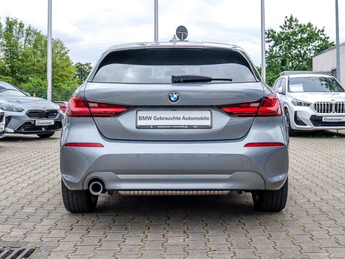 Originalaufnahme des Fahrzeugs Originalaufnahme des Fahrzeugs