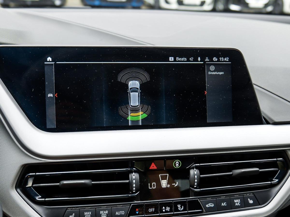 Originalaufnahme des Fahrzeugs Originalaufnahme des Fahrzeugs