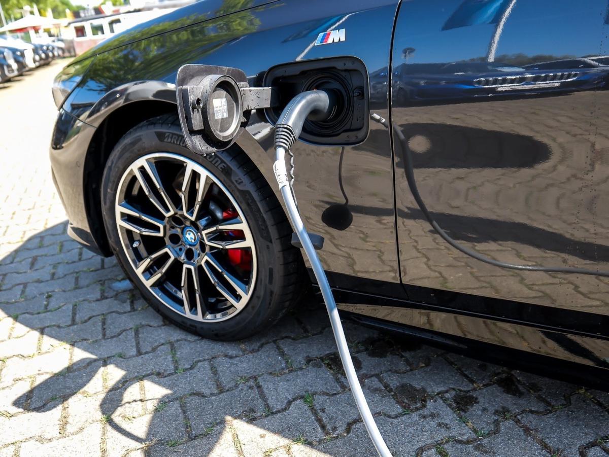 Originalaufnahme des Fahrzeugs Originalaufnahme des Fahrzeugs