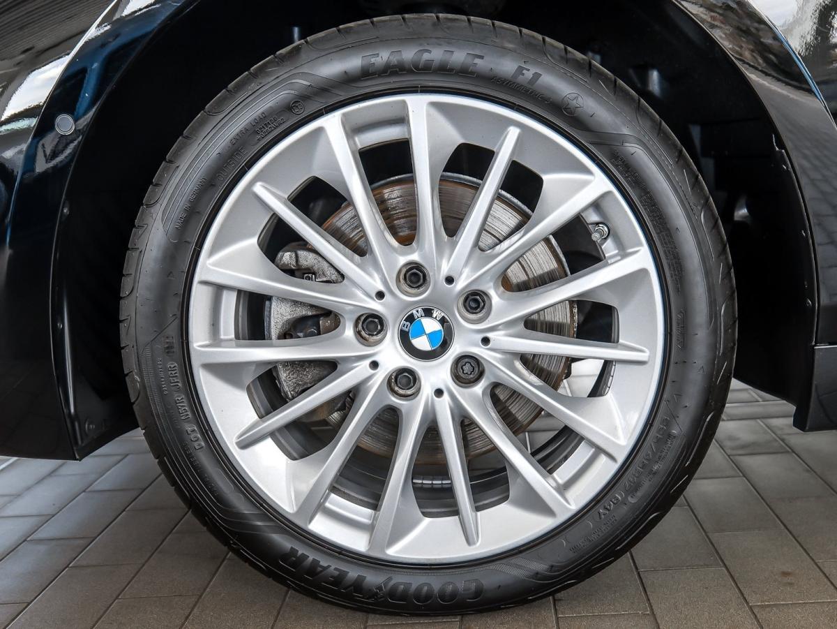 Originalaufnahme des Fahrzeugs Originalaufnahme des Fahrzeugs