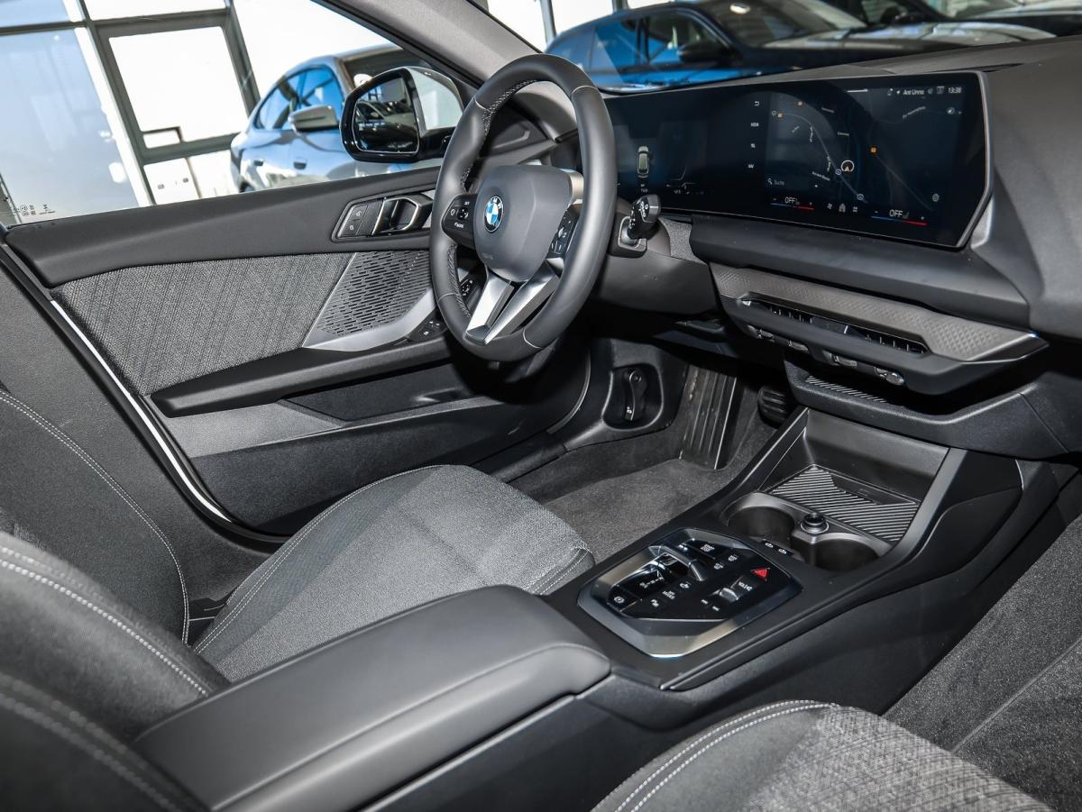 BMW 120 im Innenraum