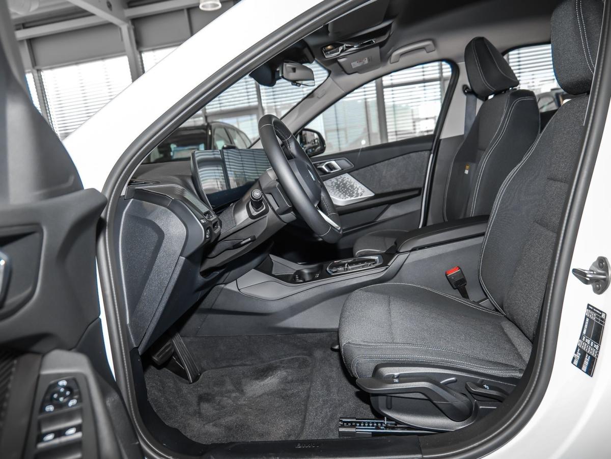 BMW 120 im Innenraum
