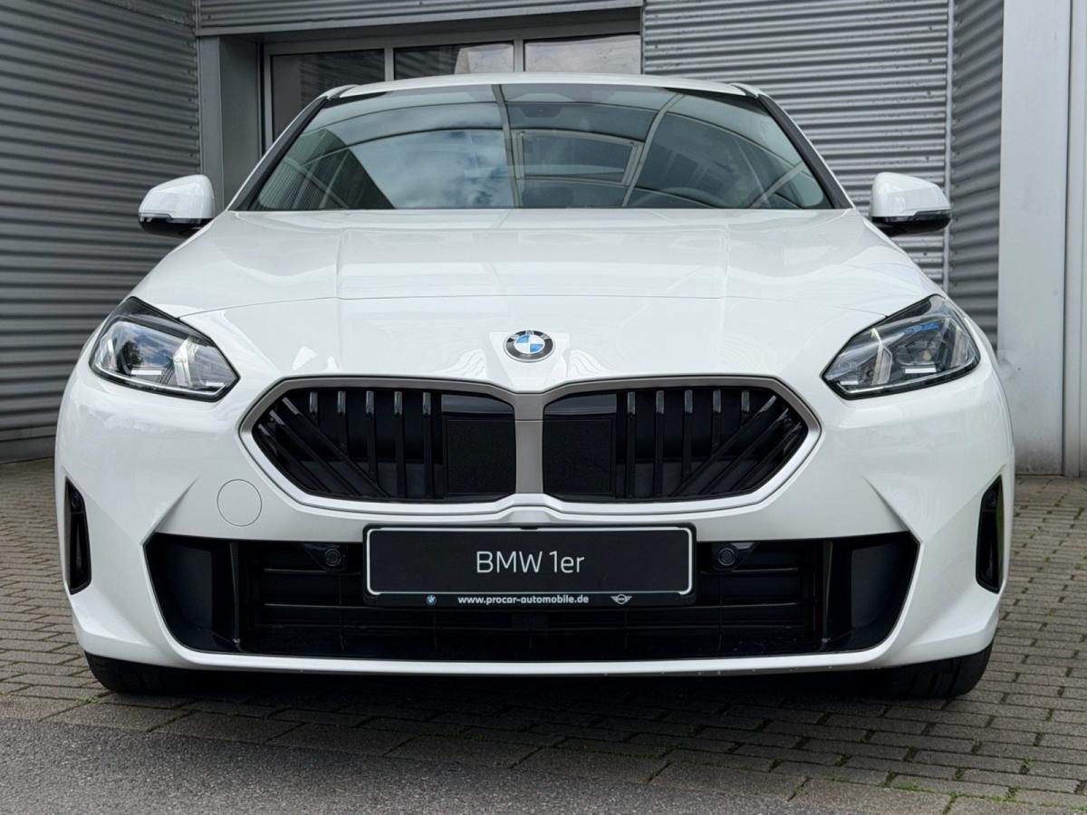 Originalaufnahme des Fahrzeugs Originalaufnahme des Fahrzeugs