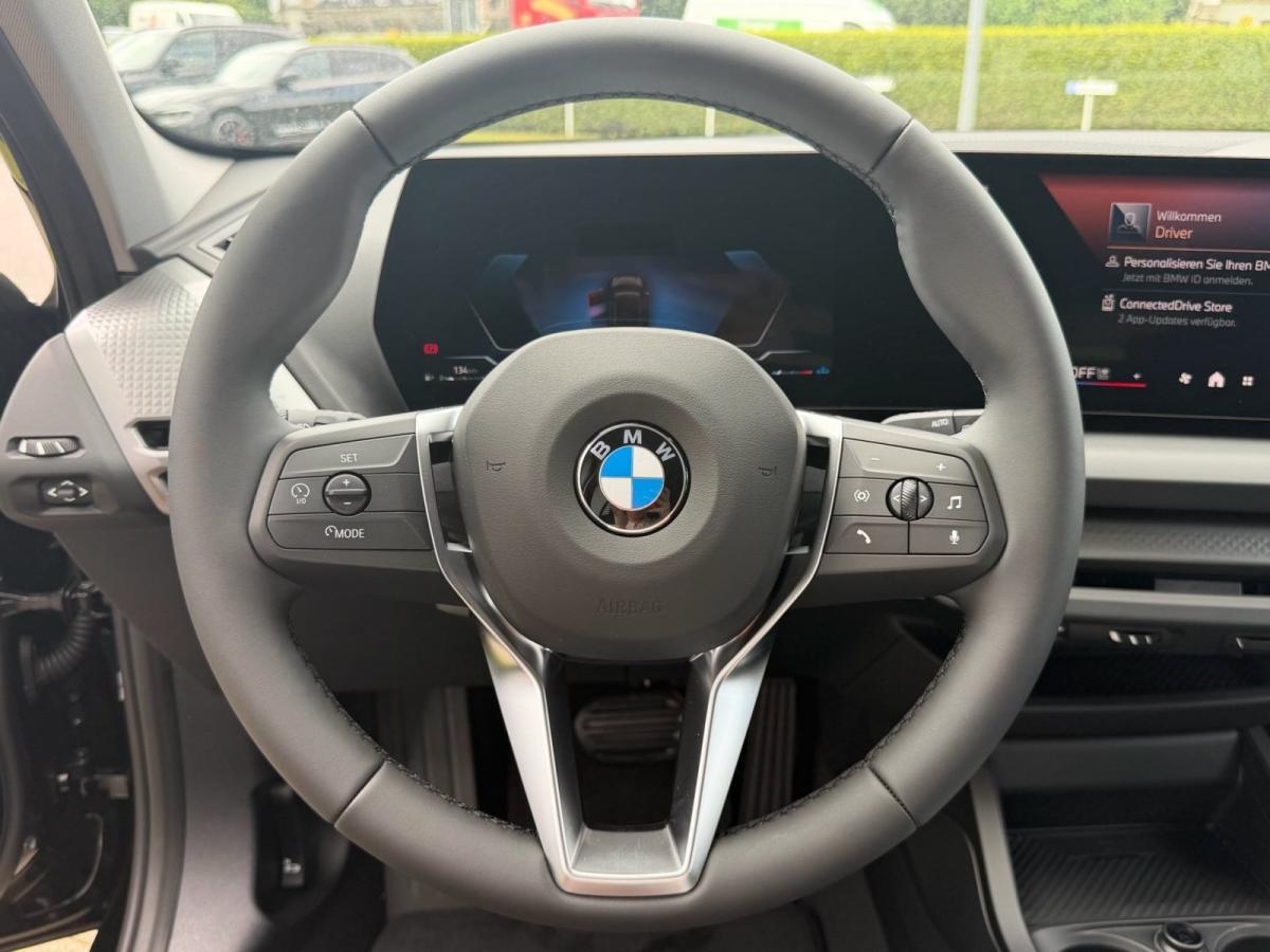 Originalaufnahme des Fahrzeugs Originalaufnahme des Fahrzeugs