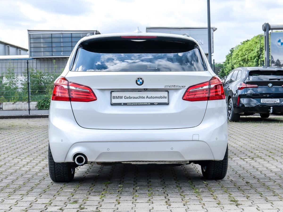 Originalaufnahme des Fahrzeugs Originalaufnahme des Fahrzeugs